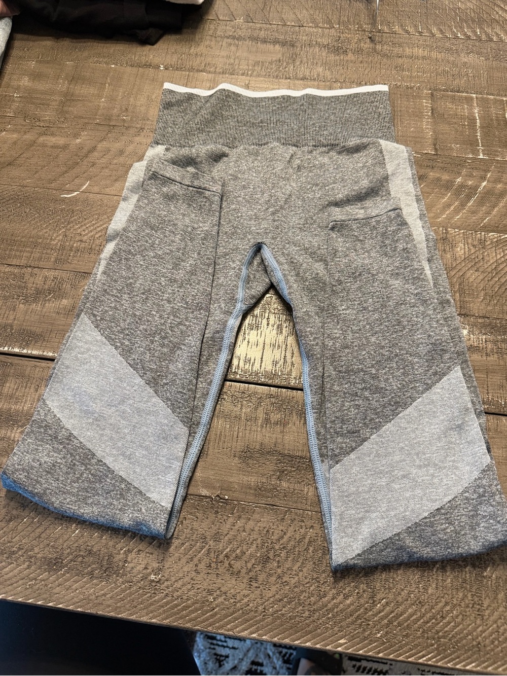 PINK Victoria's Secret Gray Colorblock High-Waist Leggings